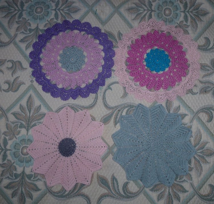 Мои новые работы - вязаные салфетки крючком - часть 2 (фото 2)