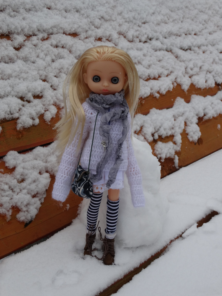 Мои птенчики. Ариша и её маленький друг