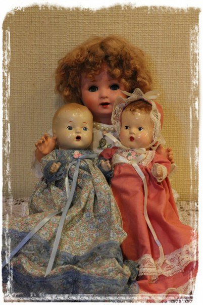 Мои антикварочки живущие у меня дома. И новенький малыш вернувшийся с реставрации