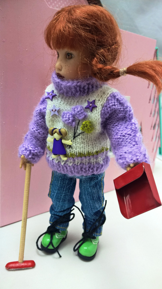 Так вы что, и конфеты за меня есть будете? или, Глаза боятся, а руки делают