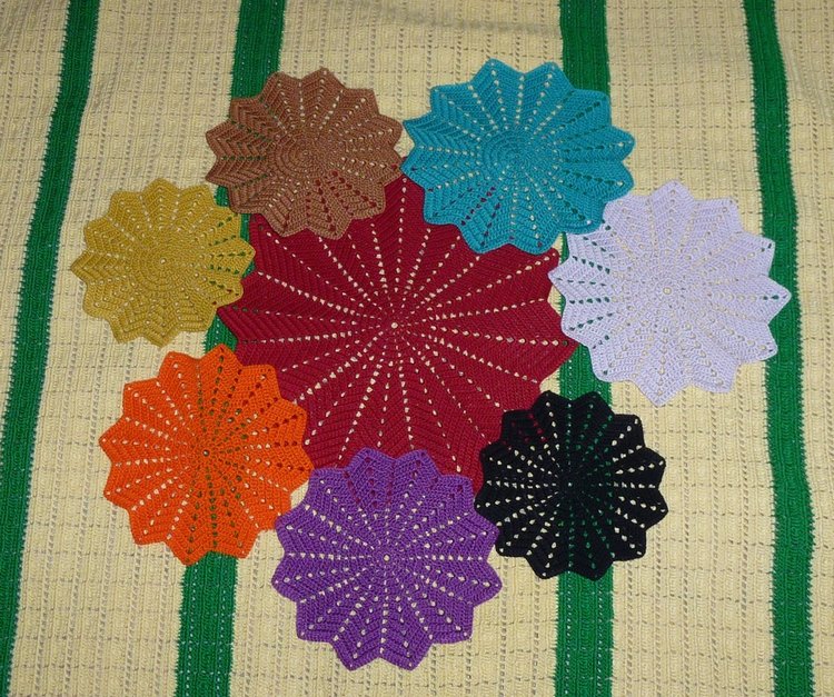 Абажуры из вязаных салфеток