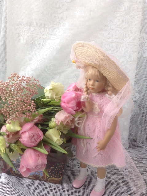Поздравление с Весной! Или девочки в розовом. Куклы от H. Plusczok и A. Himstedt