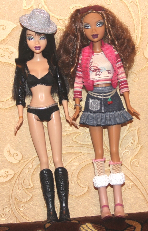 Полка «странных» кукол — Болталка и разговоры обо всем: жизнь (фото 3)