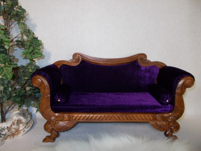 Эксклюзивное кресло-туфелька и диванчик под старину (фото 5)
