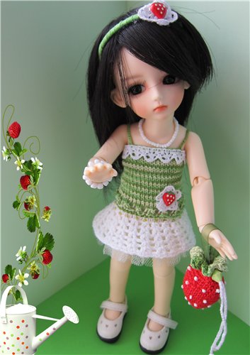 Алиса и клубничное настроение (фото 4)