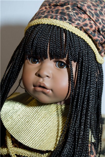 Добавляю Солнца и немного золотого перла. Фарфоровая кукла от Diana Effner (фото 5)