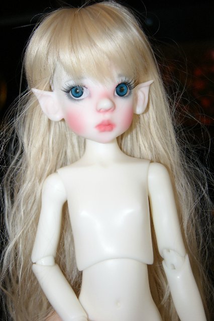 Карамель и сливки - две Лайлочки White Elf and Human Tan Kaye Wigs