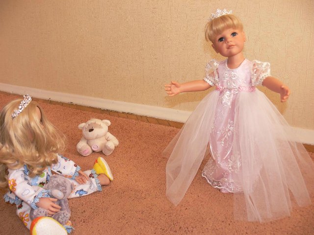 Утро у модниц. Одежда для кукол Gotz своими руками