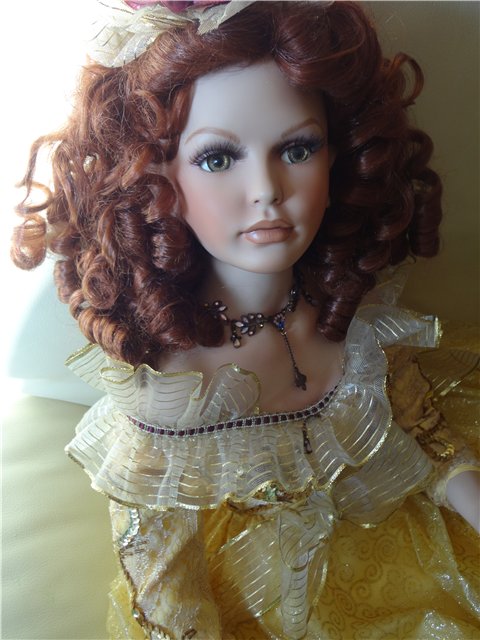 Ты провинилась...красотою! А это редкое богатство! Фарфоровая кукла Donna Rubert - София