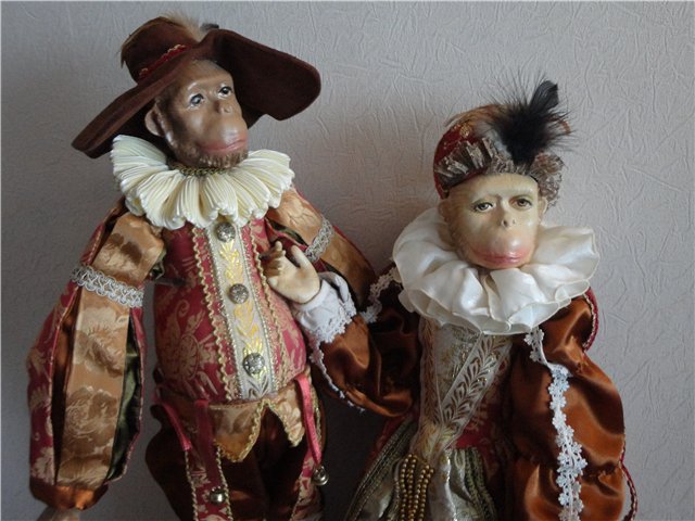 А может это снится мне?! Обезьяны-куклы в викторианских нарядах