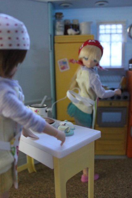 Блины на масленицу, миниатюра для кукол в формате 1/6