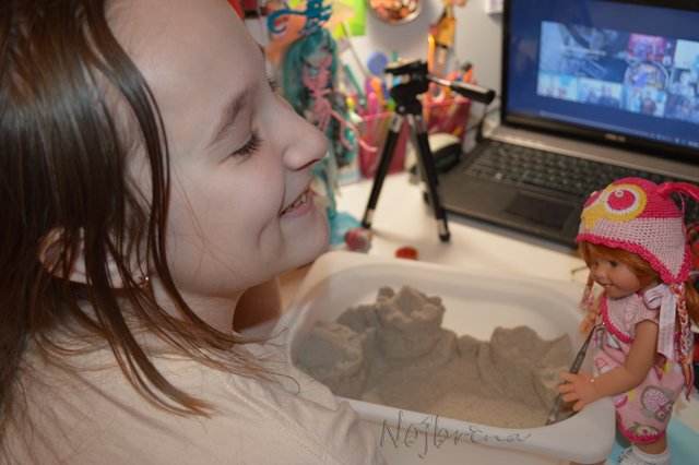 Вихтелята одни дома. Тайная жизнь кукол