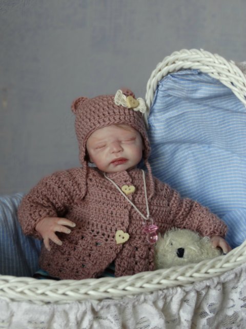 Новые костюмчики для Мулечки