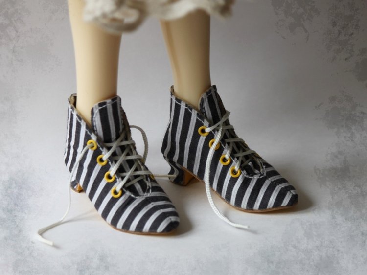 В каждой эпохе должны быть свои Лабутены