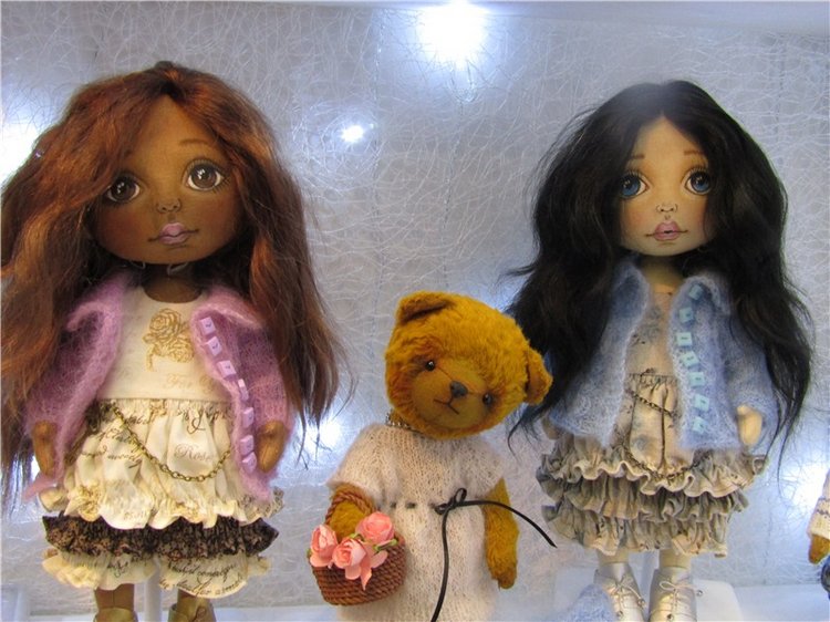 Зелененький он был... По следам выставки кукол на Тишинке 2016. В преддверии выставки «Hello Teddy» 1-4 декабря 2016 | Бэйбики Зелененький он был... По следам выставки кукол на Тишинке 2016. В преддверии выставки «Hello Teddy» 1-4 декабря 2016