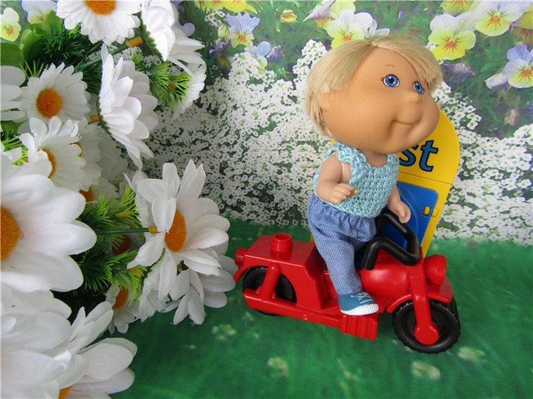 Все из нашего района уважают почтальона. Люк Sylvia Natterer и его набор Лего Дупло 5638 "Почтальон"