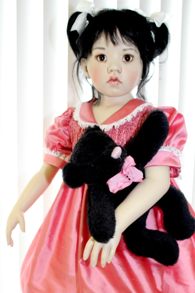 Пасхальная встреча в магазине кукол Хильдегард Гюнзел. Новая коллекция из резин 2017. Азиаточка Tian Yu (фото 3)