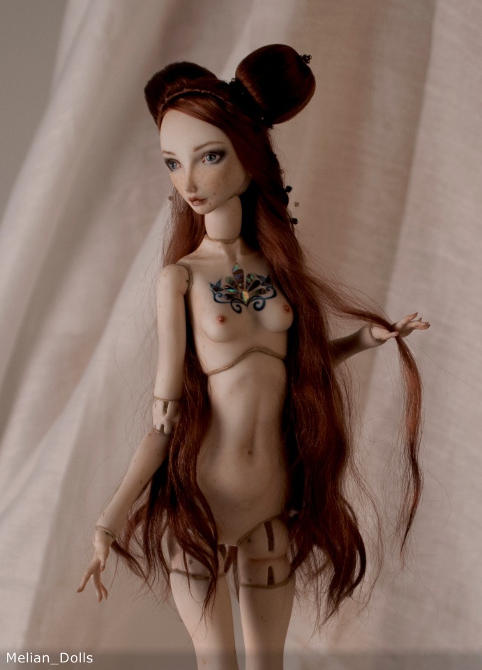 Фарфоровая шарнирная кукла Кассандра (фото 4)