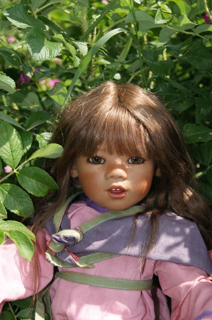 Теперь уже русские красавицы Tscharle и Munira от Аннет Химстедт