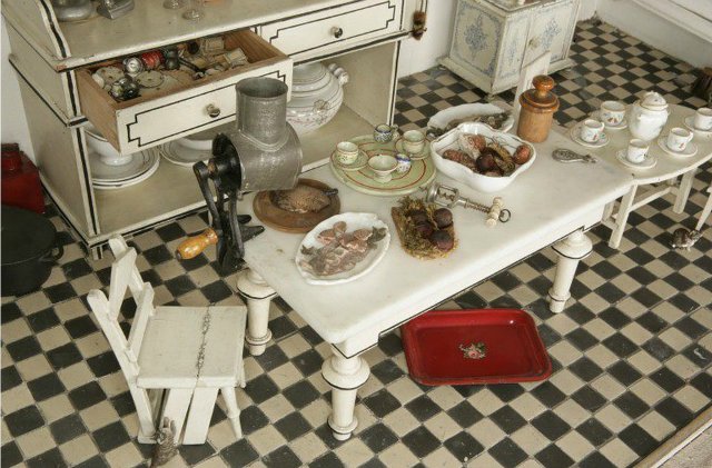 Старинный домик для дочки - самое начало XX века