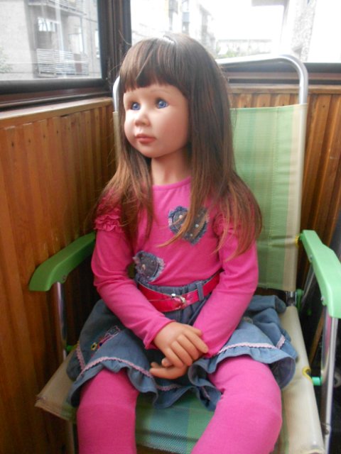 Во всех ты, милочка, паричках хороша (фото 10)