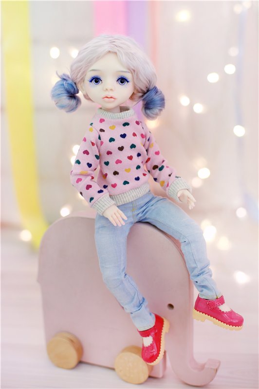 Много фотографий шарнирных кукол