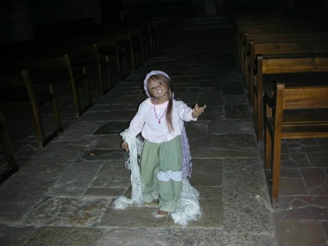 Notre-Dame de Paris c Lois и Bunda от Annete Himstedt