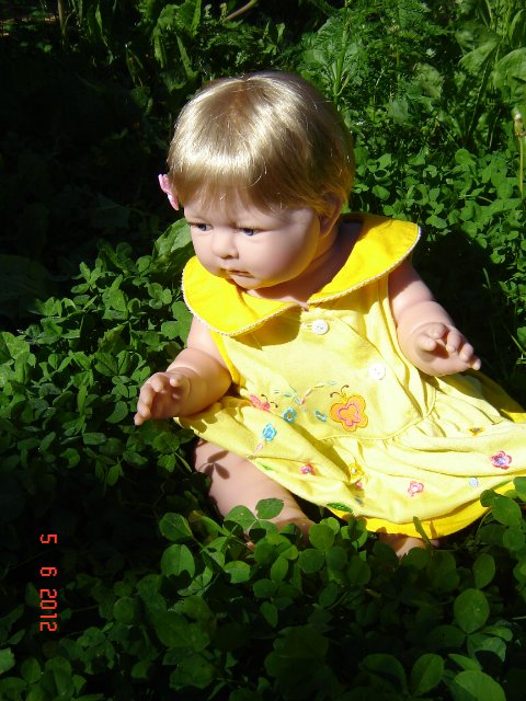 Босиком по росе и другие фото