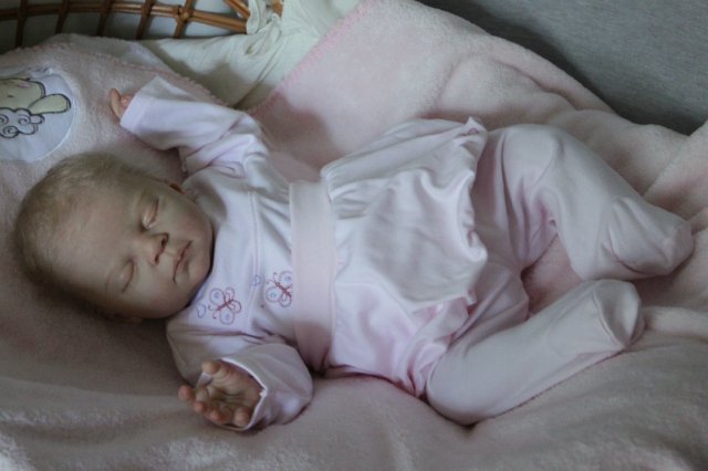 Ребекка 3... Куколка реборн Вишни Виктории