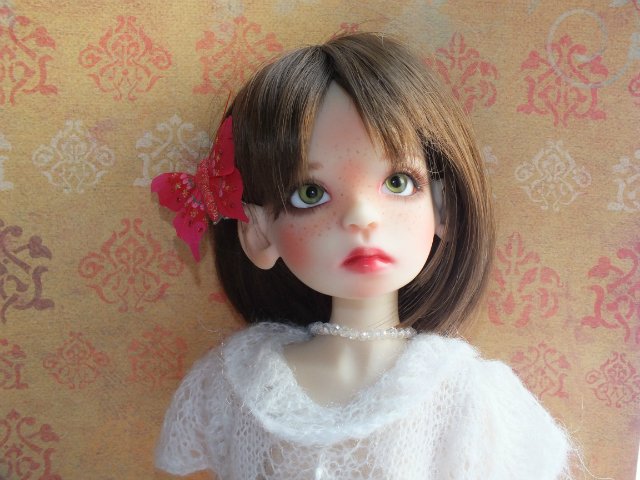 Kaye Wiggs Nelly новый образ (фото 2)