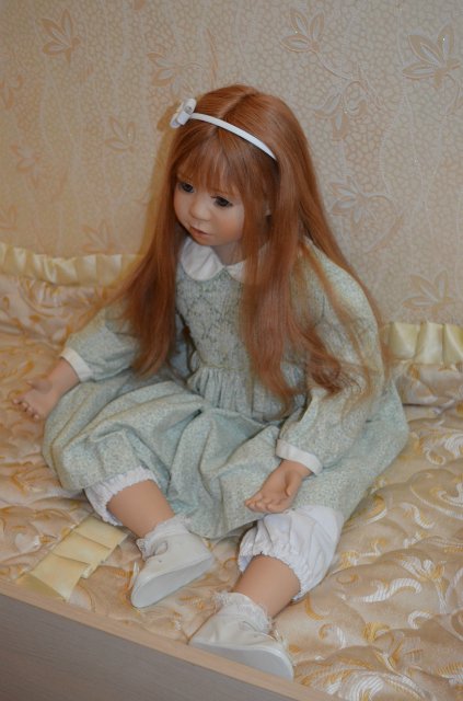 Люсинда, фарфоровая куколка Кристин Оранж