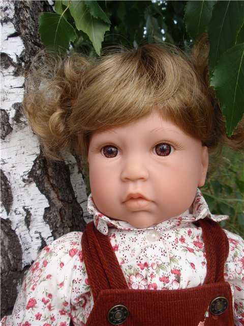 Маленькая и трогательная Манечка, волшебное превращение в принцессу (фото 3)