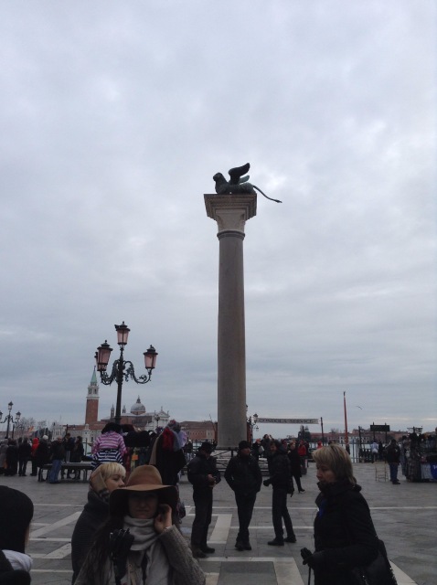 Приключения Минуш в Италии [Часть 2] Венеция -"Волшебный город на волнах, мечты высокой воплощенье"