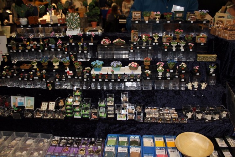 Все на выставку! Кукольные домики и миниатюра