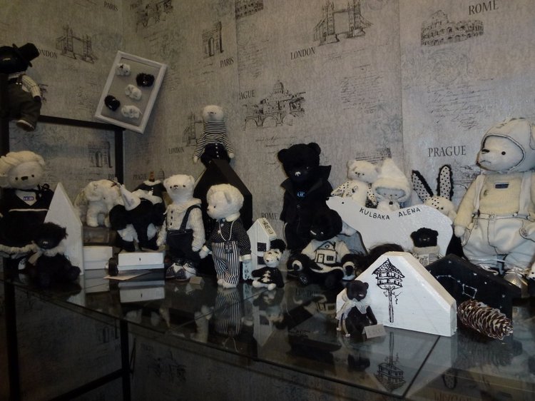 Путешествие с моим мишкой на Выставку "Hello Teddy" на Тишинке 2017 (фото 4)