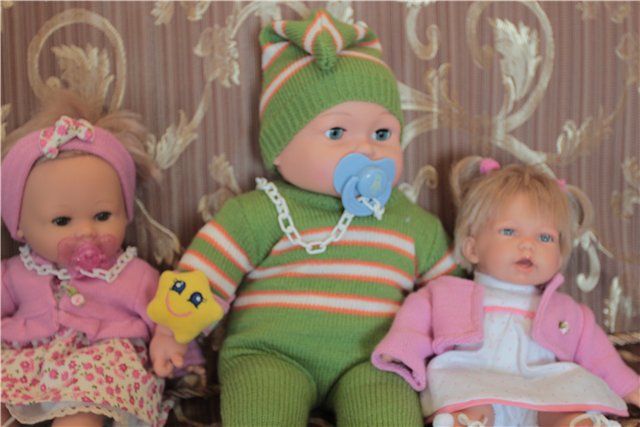 Наша небольшая кукольная семья