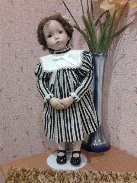 Эмили и девочка с персиками от Дианы Эффнер