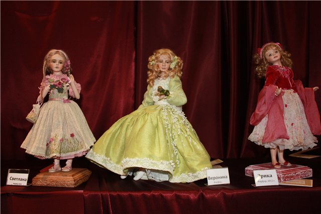 Дом, где бывают куклы. Выставка кукол на Тишинке 2012