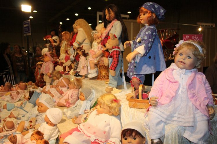 Международная выставка кукол в s'-Hertogenbosch (Den Bosch) в Голландии - 2013. Часть шестая