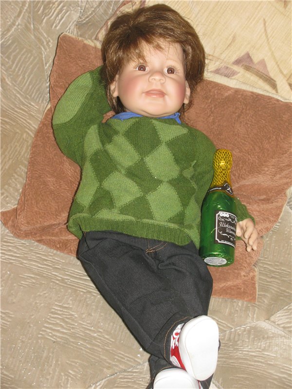 Григорий в гостях у подружек Lee Middleton (фото 5)