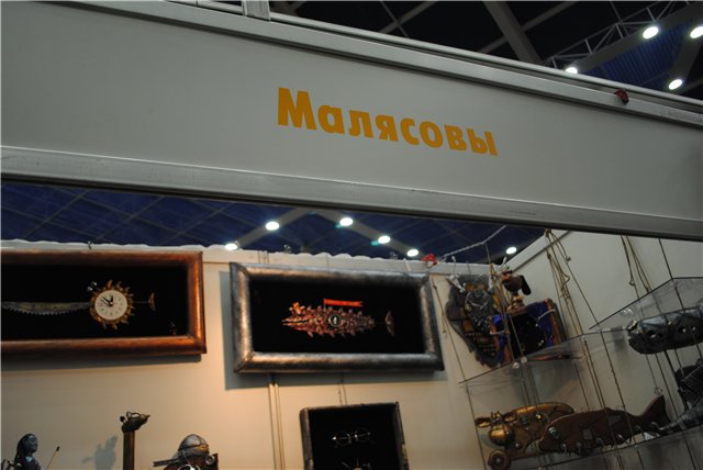 Выставка на Тишинке "Атмосфера творчества". Октябрь 2014. Бусинка к бусинке - получаются бусики! Кружево для антикварных