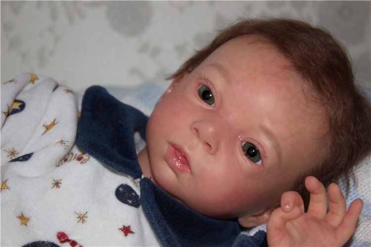 Маленькая пуговка Аделиночка (фото 10)