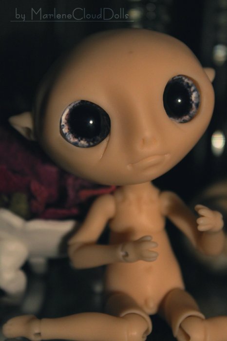 Новенькие шарнирные куклы Изгои и их глаза