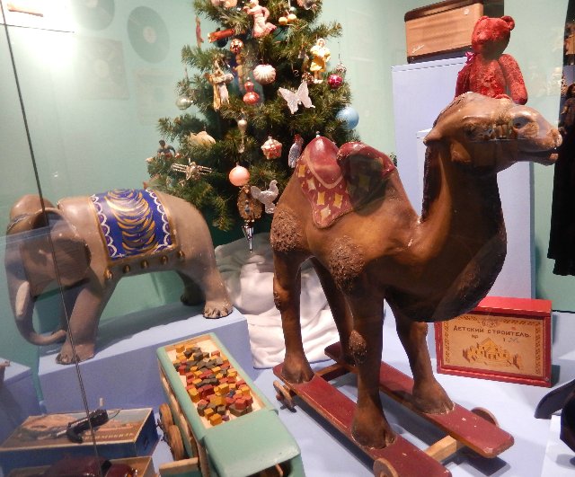 "Другое детство". Выставка в Коломенском. Часть 2 | Бэйбики "Другое детство". Выставка в Коломенском. Часть 2