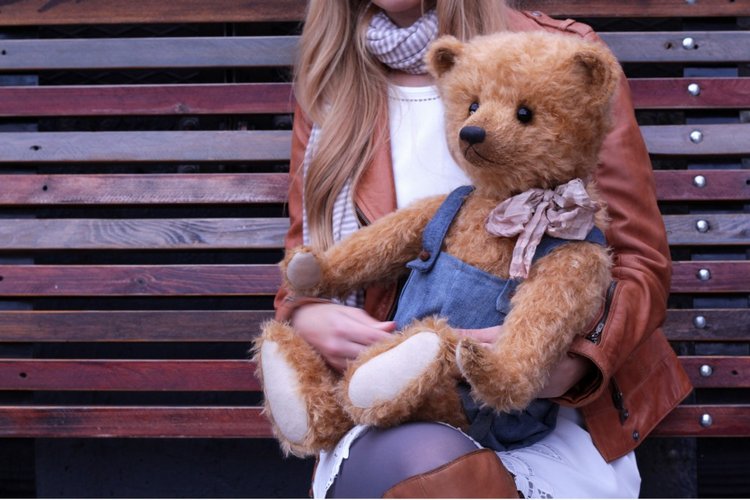 Большой мишка тедди на прогулке (фото 8)