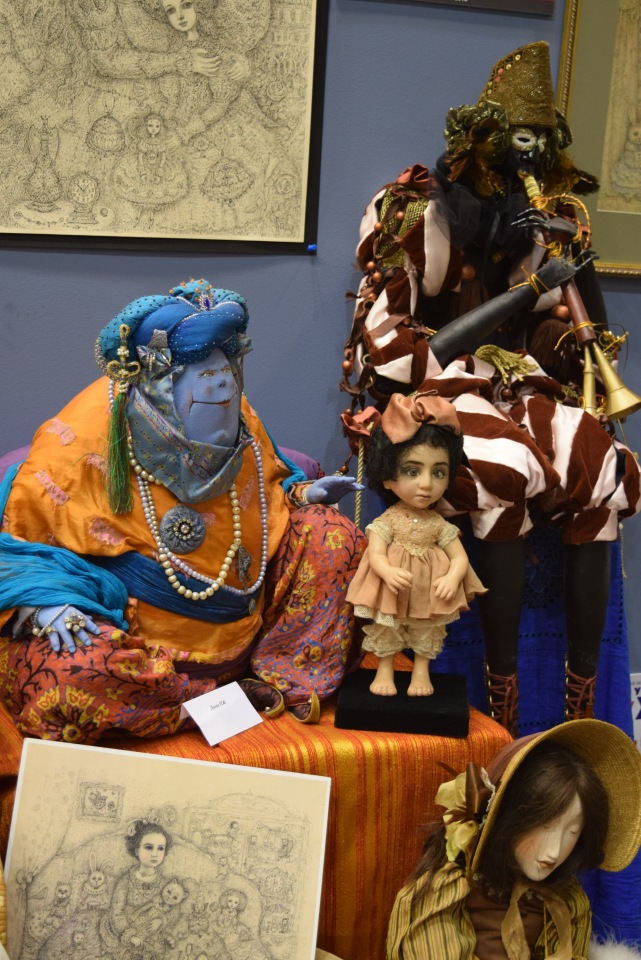 VII Московская международная выставка "Искусство Куклы". Портреты кукольной души или незримый диалог. Часть 2