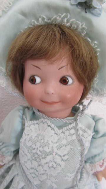 Интернациональная семейка Гугликов . Антикварные куклы