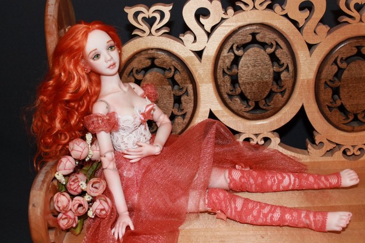 Две шарнирные куклы-танцовщицы Вайолет и Алисия, есть фото 18+