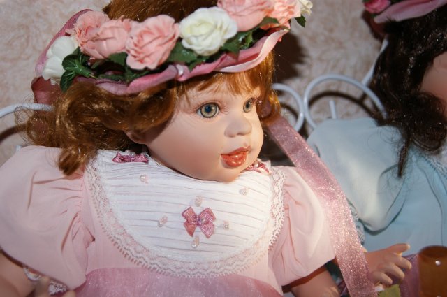 Две очаровательные карамельки Baby Truffles и Lil Cupcakes от FayZah Spanos