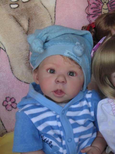 У нас появились новенькие